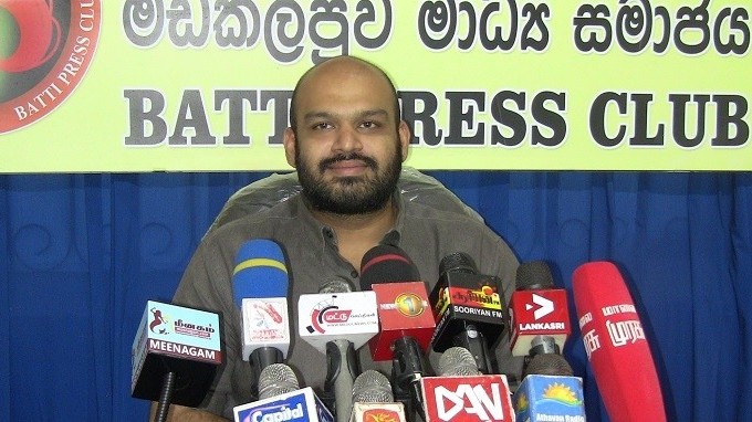 தமிழ் அரசியல்வாதிகள் பதவிகளைத் தக்கவைக்கக் கஷ்டப்படுவது ஏன்?