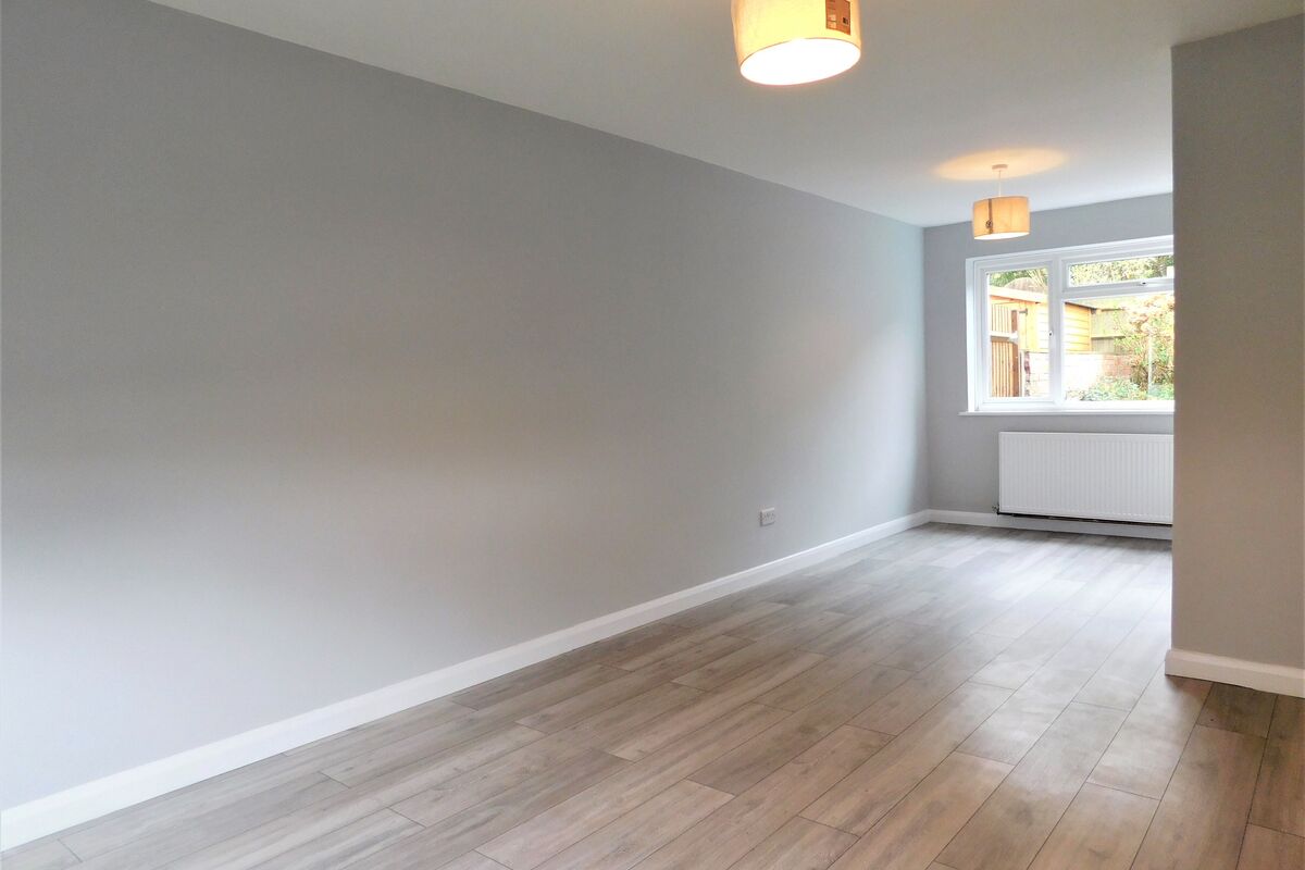 Woodside Close, Woking