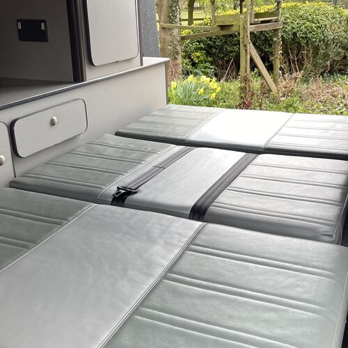 2007 Mercedes Vito 111 CDi Camper Van 2 Berth 2148cc Diesel 68692 miles