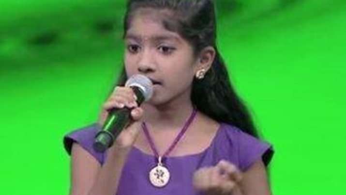 கனவுகளை கண்ணில் வைத்து சாதிக்க துடிக்கிறோம்