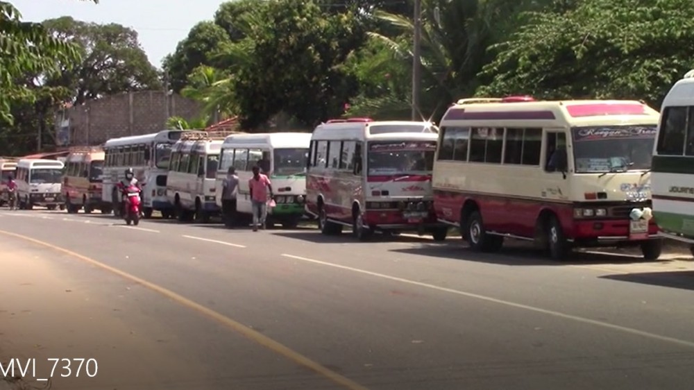சிற்றூர்திகள் எரிபொருள் நெருக்கடியில் - பழிவாங்கும் நோக்கமா? - மறுக்கும் முகாமையாளர்
