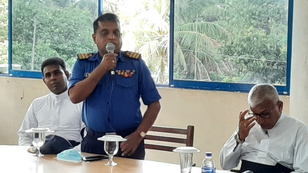 பேசாலை ஊடாக நடைபெறும் சட்டவிரோத செயல்பாட்டை தடுத்து நிறுத்த ஆலோசனைக் கூட்டம்.