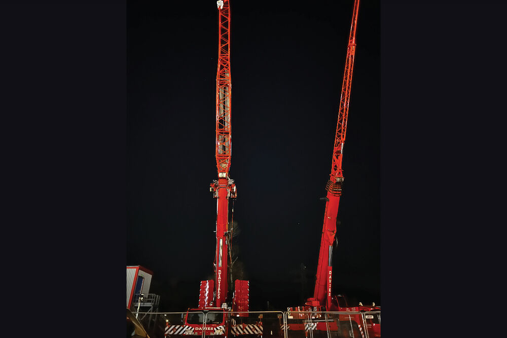 Removal of asbestos pipe over main railway line