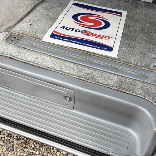 (03)reg Mazda Bongo 2.5TD Camper Van 4 Berth Silver Grey Electric Roof