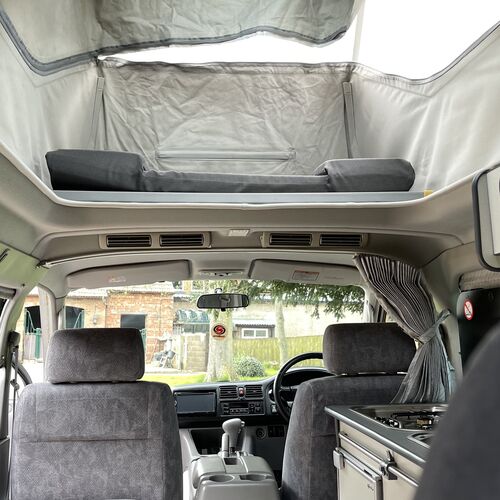 (03)reg Mazda Bongo 2.5TD Camper Van 4 Berth Silver Grey Electric Roof