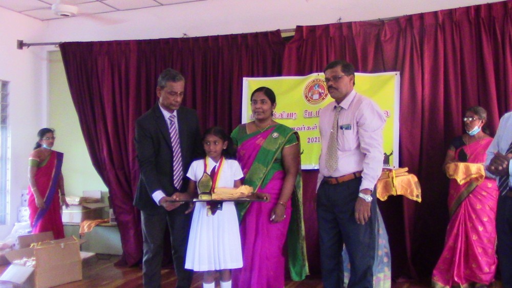 தரம் 5 புலமைப் பரிசில் பரீட்சையில்  சித்தியடைந்த மாணவர்கள் கௌரவிப்பு