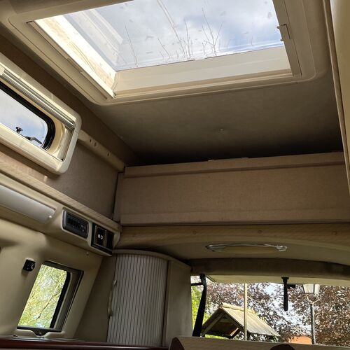 2005 Autosleeper Trident Camper Van 4 Berth VW Transporter T5 1.9 TDi