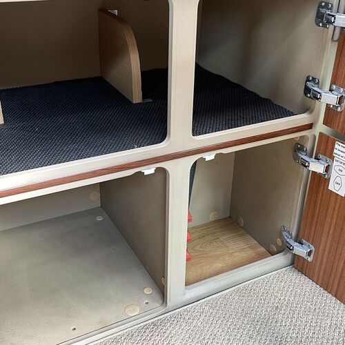 2005 Autosleeper Trident Camper Van 4 Berth VW Transporter T5 1.9 TDi