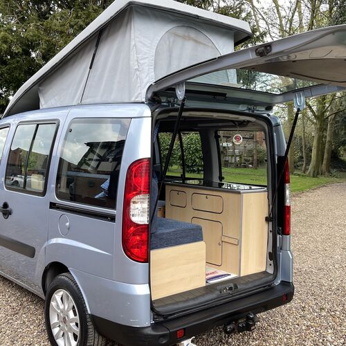 2009 (09)reg Fiat Doblo 1910cc Micro Camper Van 2 Berth Pro Conversion
