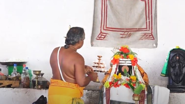 மன்னார் திருக்கேதீஸ்வர ஆலயத்தில் சித்திரைப் புத்தாண்டு விசேட பூசைகள்