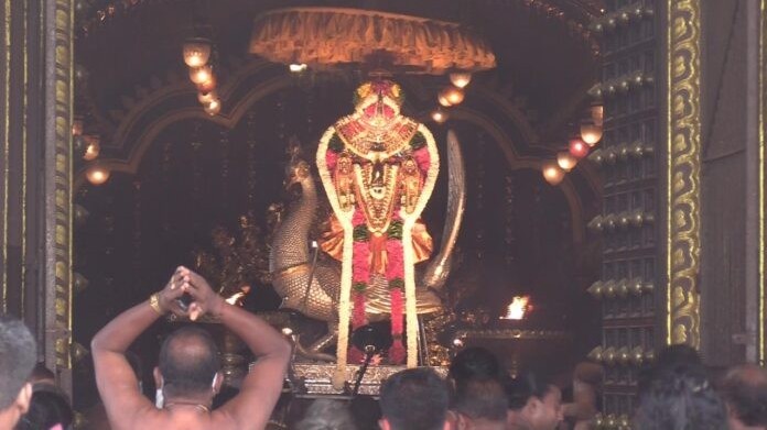 நல்லூர் கந்தசுவாமி ஆலய சித்திரைப் புத்தாண்டு விசேட பூஜை