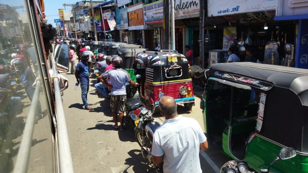எரிபொருள் விநியோகத்திற்கு  வரையறை முறைகள் அமூலில்