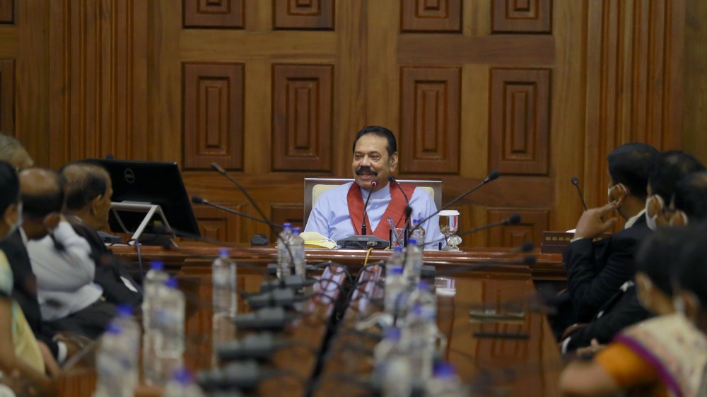 நாட்டிற்கு ஏற்படும் பாதகமான விளைவு குறித்து சட்டத்தரணிகள் பிரதமருக்கு விளக்கம்