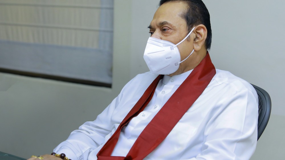 உங்களை இனிமேலும் நாங்கள் வரிசையில் காத்திருக்க வைக்க மாட்டோம்  - மகிந்த ராஜபக்ஷ