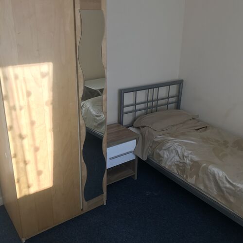Purley Avenue Ensuite Room To Let
