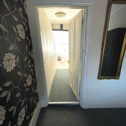 Double-Ensuite - Room 08