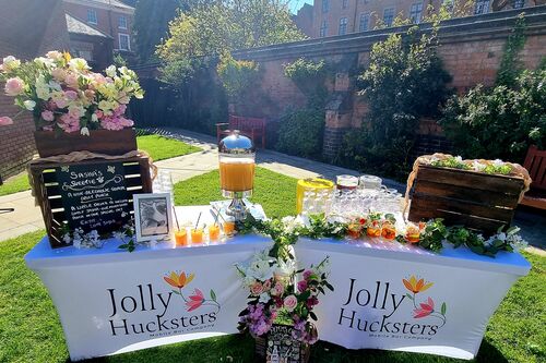 Gallery | Jolly Hucksters Mobile Bar Company | mobile bar Hertfordshire/mobile bar Buckinghamshire/mobile bar Hertfordshire/Wedding bar Buckinghamshire | wedding bar Hertfordshire | Real ale events bar /corporate events Hertfordshire/party bars Buckinghamshire/charity event bars