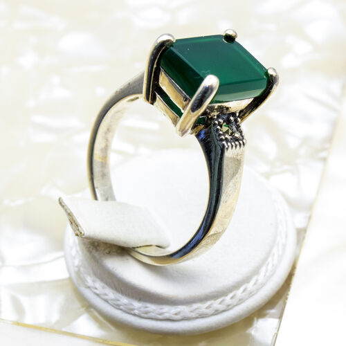 Flat Cut Onyx Stone with Marcasite set on 925 Sterling Silver Ring