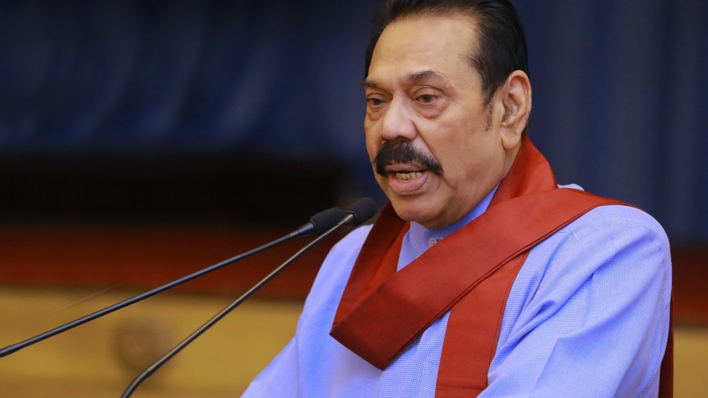 அத்தியாவசிய சேவைகளுக்கான வரிசைகள் உடனடியாக நீக்கப்பட வேண்டும் - பிரதமர்