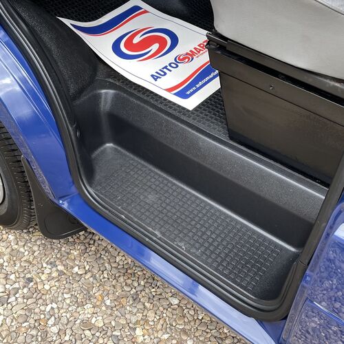 Reimo Lucky VW Transporter T4 Camper Van 2000(V)reg 4 Berth 2.5TDi SWB