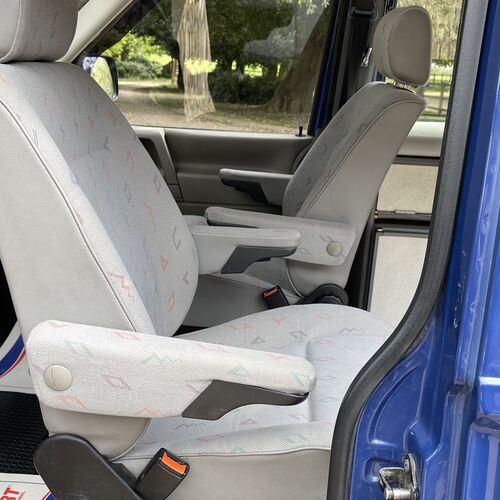 Reimo Lucky VW Transporter T4 Camper Van 2000(V)reg 4 Berth 2.5TDi SWB