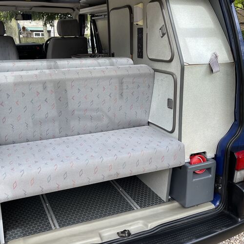 Reimo Lucky VW Transporter T4 Camper Van 2000(V)reg 4 Berth 2.5TDi SWB