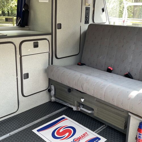 Reimo Lucky VW Transporter T4 Camper Van 2000(V)reg 4 Berth 2.5TDi SWB