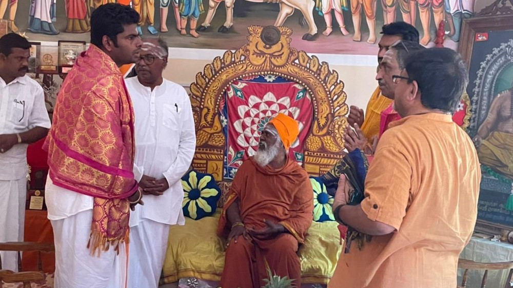 தெய்வங்களுக்கே இந்த நிலைமையென்றால், மனிதருக்கு?