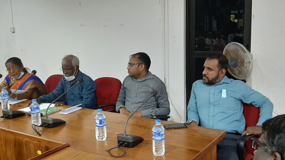 ஓய்வூதியம் பெற இனிவரும் காலத்தில்  உயிர்வாழ்வு நற்சான்றிதழ் சமர்ப்பிக்கப்பட வேண்டும்