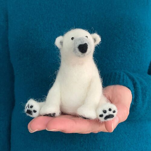 Bergin & Bath Needle Felting Kit - Polar Bear
