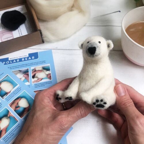 Bergin & Bath Needle Felting Kit - Polar Bear