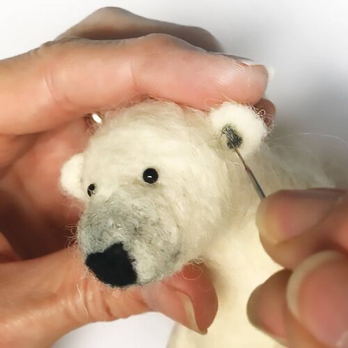 Bergin & Bath Needle Felting Kit - Polar Bear
