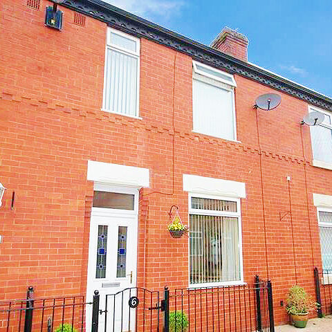3 BEDROOMED TERRACED HOUSE FOR RENT