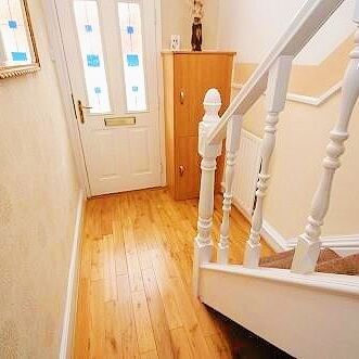 3 BEDROOMED TERRACED HOUSE FOR RENT