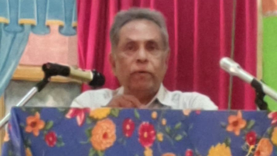 நாடகங்கள் வெறும் கூத்து அல்ல - நாட்டை ஆளும் தலைவர்களையும் உருவாக்கவல்லது - மித்திரன்