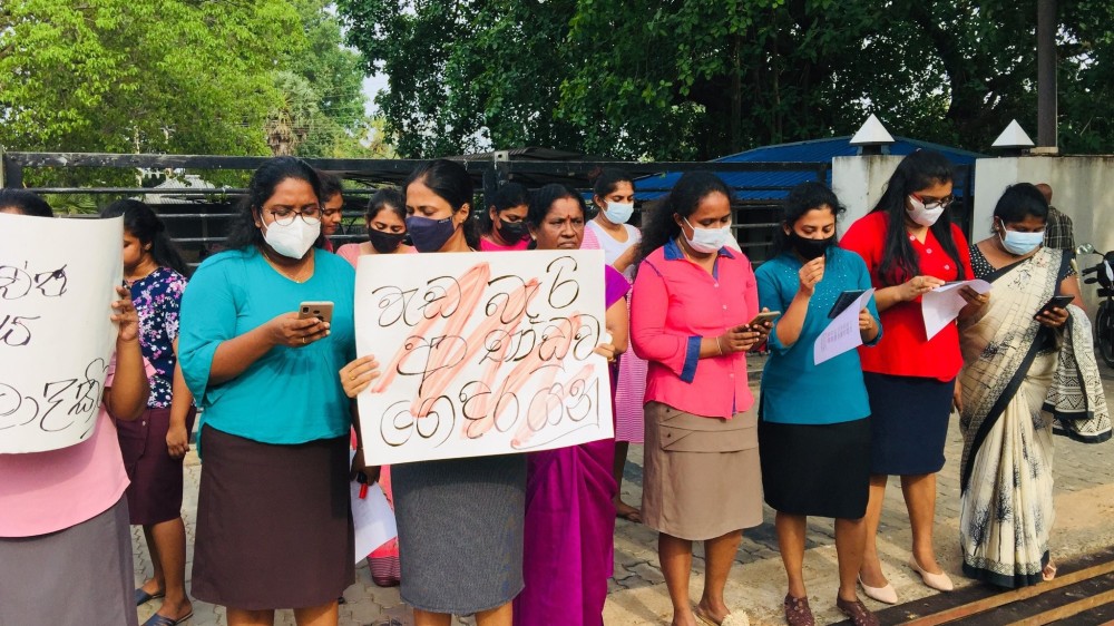 காலி முகத்திடல் வன்முறைக்கு திருகோணமலையில் கண்டன  ஆர்ப்பாட்டம்