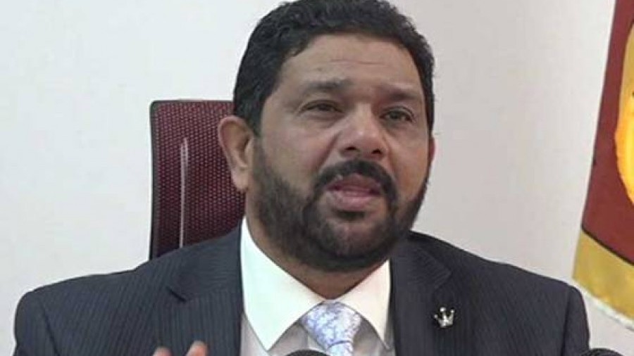 ராஜபக்ஷக்களுக்கு வக்காலத்து வாங்குவதை  நிறுத்த வேண்டும்