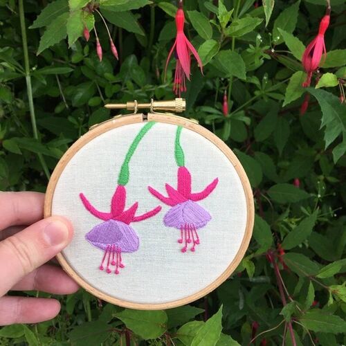 Embellished Elephant Fuchsia Embroidery Kit