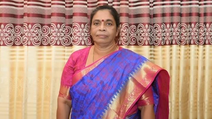 முறையற்ற ஆசிரியர் இடமாற்றம்