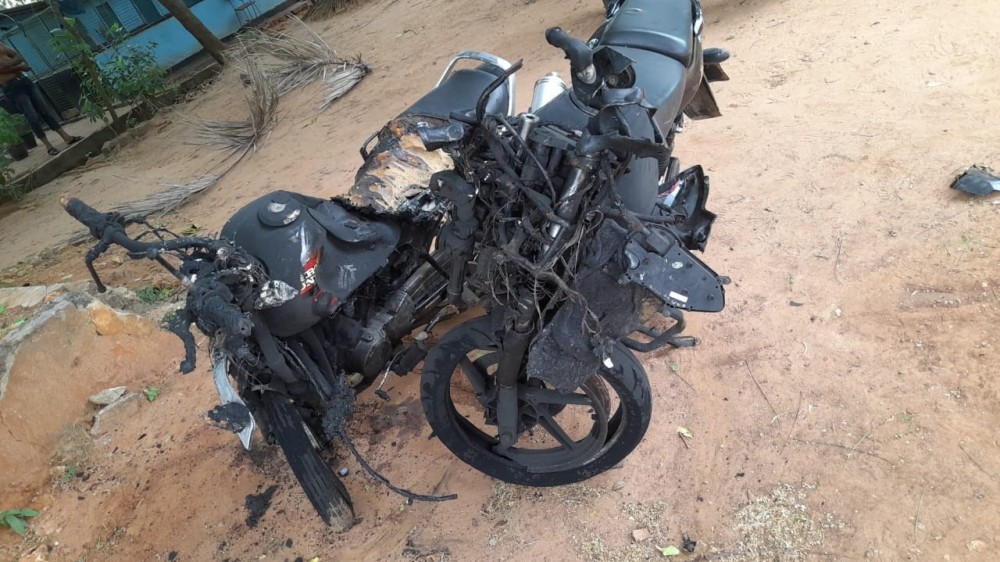 திருநெல்வேலியில் கோர விபத்து மூவர் பலி இருவர் காயம்