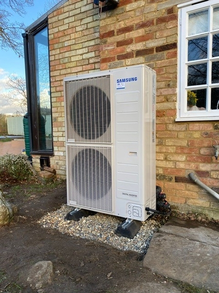 3 Advantages of Having an Air Source Heat Pump