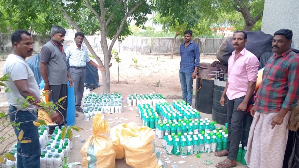 கைப்பற்றப்பட்ட கடத்தவிருந்த விவசாய உள்ளீடுகள்