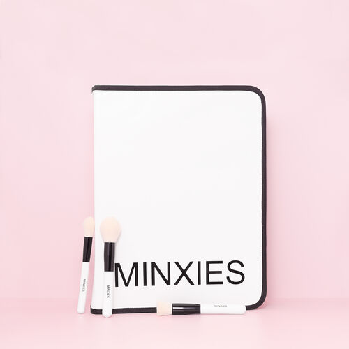 Basic Bitch Make Up Brush set