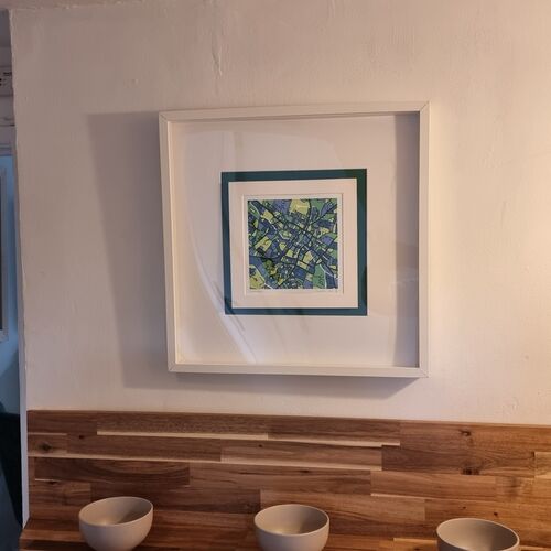 Dog Friendly 2 Bedroom Cottage with Garden In Cheltenham Centre