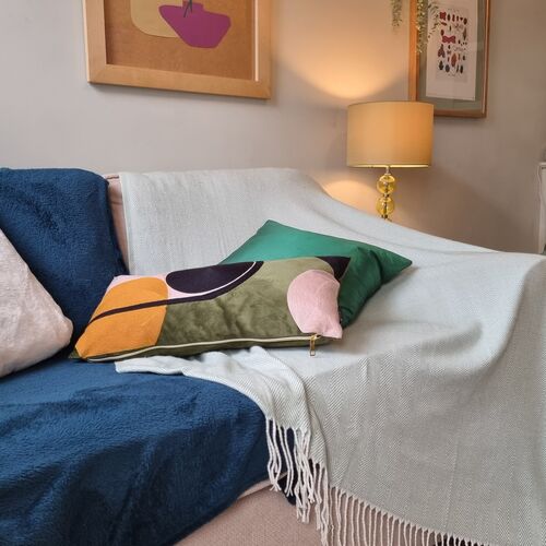 Dog Friendly 2 Bedroom Cottage with Garden In Cheltenham Centre