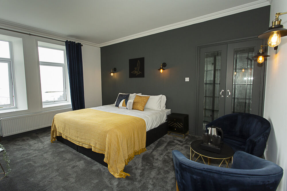 SuperKing Room - Deluxe - Sea View