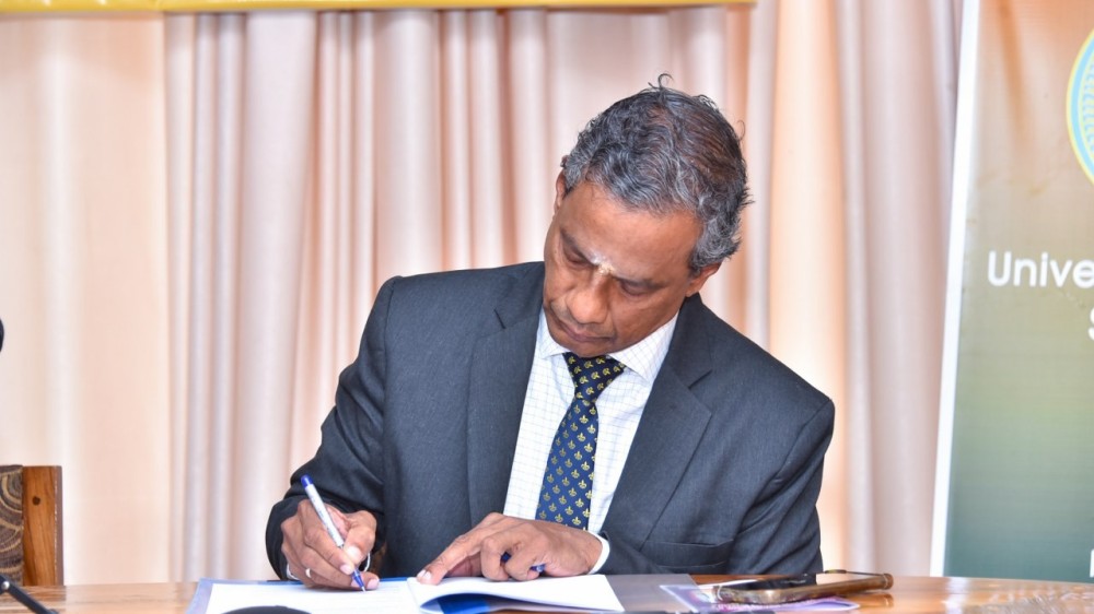 யாழ் பல்கலைக்கழகத்தின் புரிந்துணர்வு உடன்படிக்கை