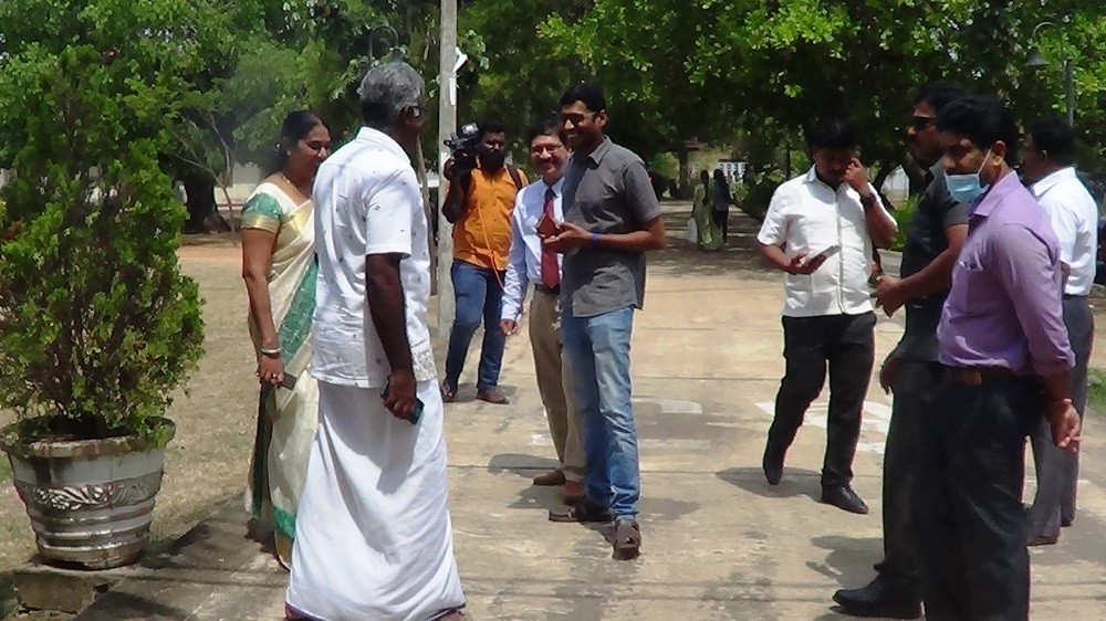 சமமாகவே வழங்கப்படுகிறது