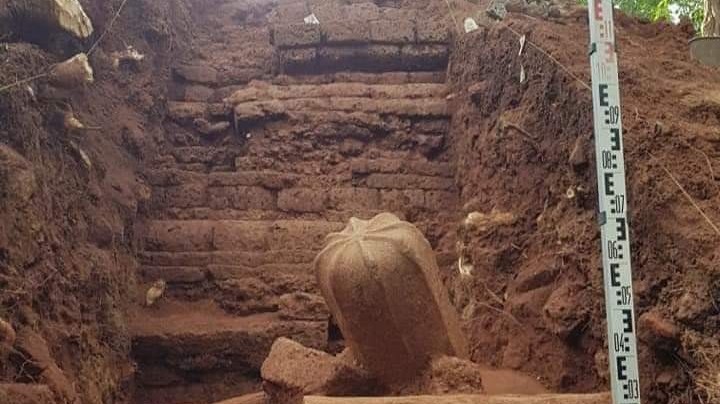 பொருளாதார நெருக்கடியிலும் வல்லாதிக்க பெளத்த மேலாண்மையை கைவிடாத மனநிலை