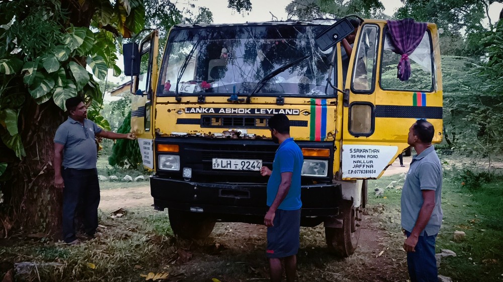 முறியடிக்கப்பட்ட மரம் கடத்தல்